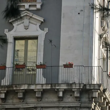 Don Giovanni Charme Apartment